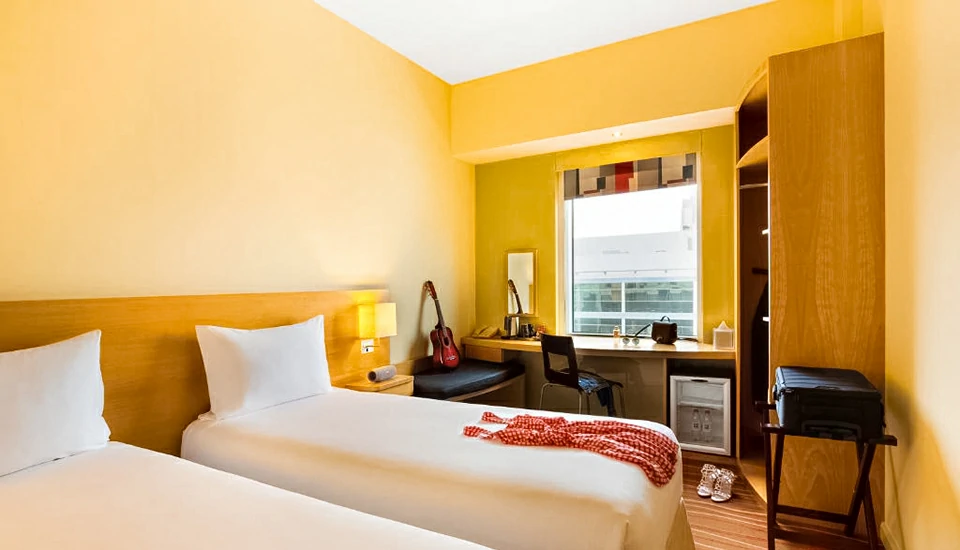 هتل آیبیس الرقه دبی